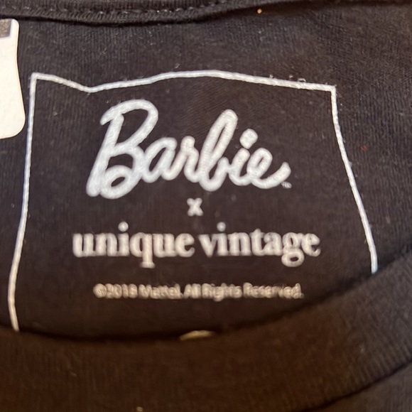 Unique Vintage Barbie T-Shirt - Picture 2 of 4